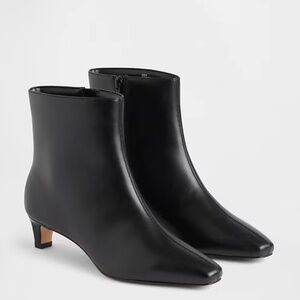 GAP Pointed Toe Kitten Heel Short Boots, Black Sz 9